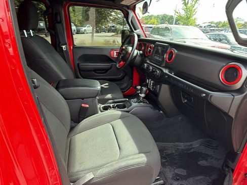 Used 2022 Jeep Wrangler Unlimited Sport AWD/4WD image 19