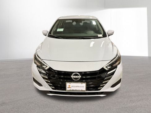 New 2025 Nissan Versa SV w/ Trunk Package image 25