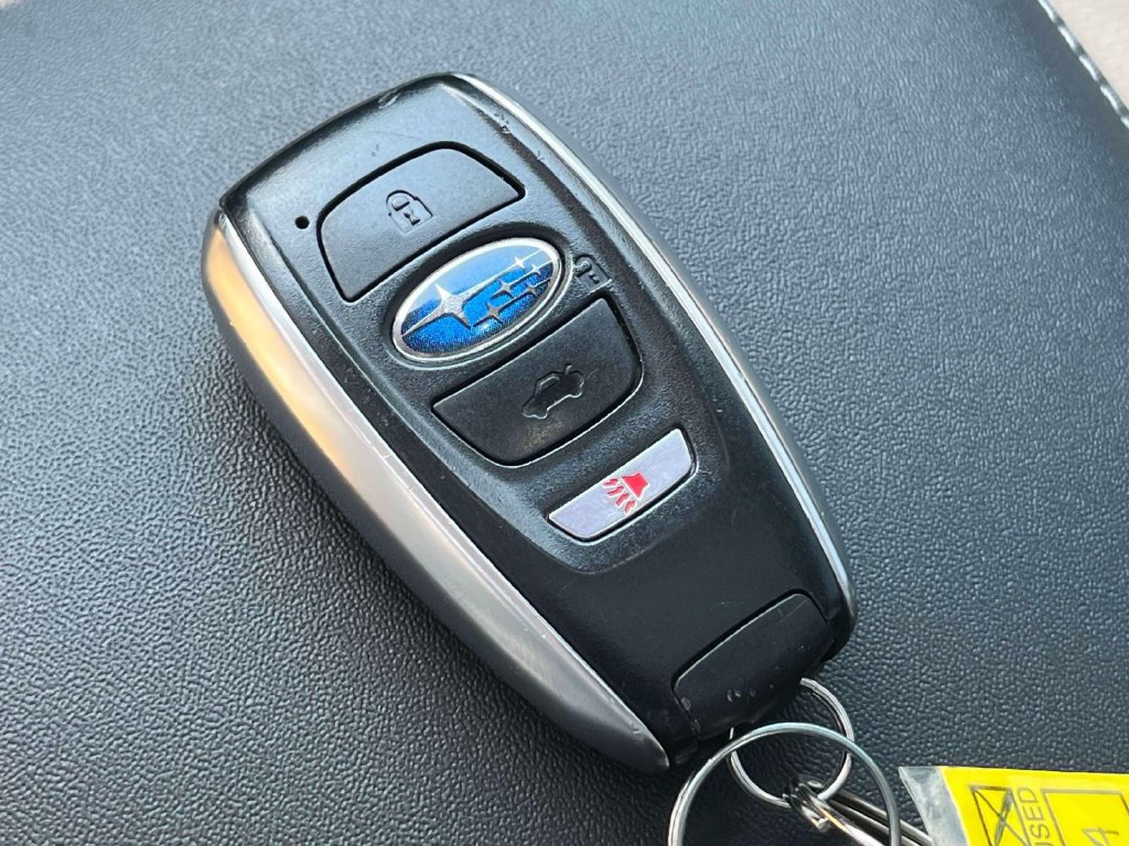 Used 2022 Subaru Ascent Touring AWD/4WD image 38