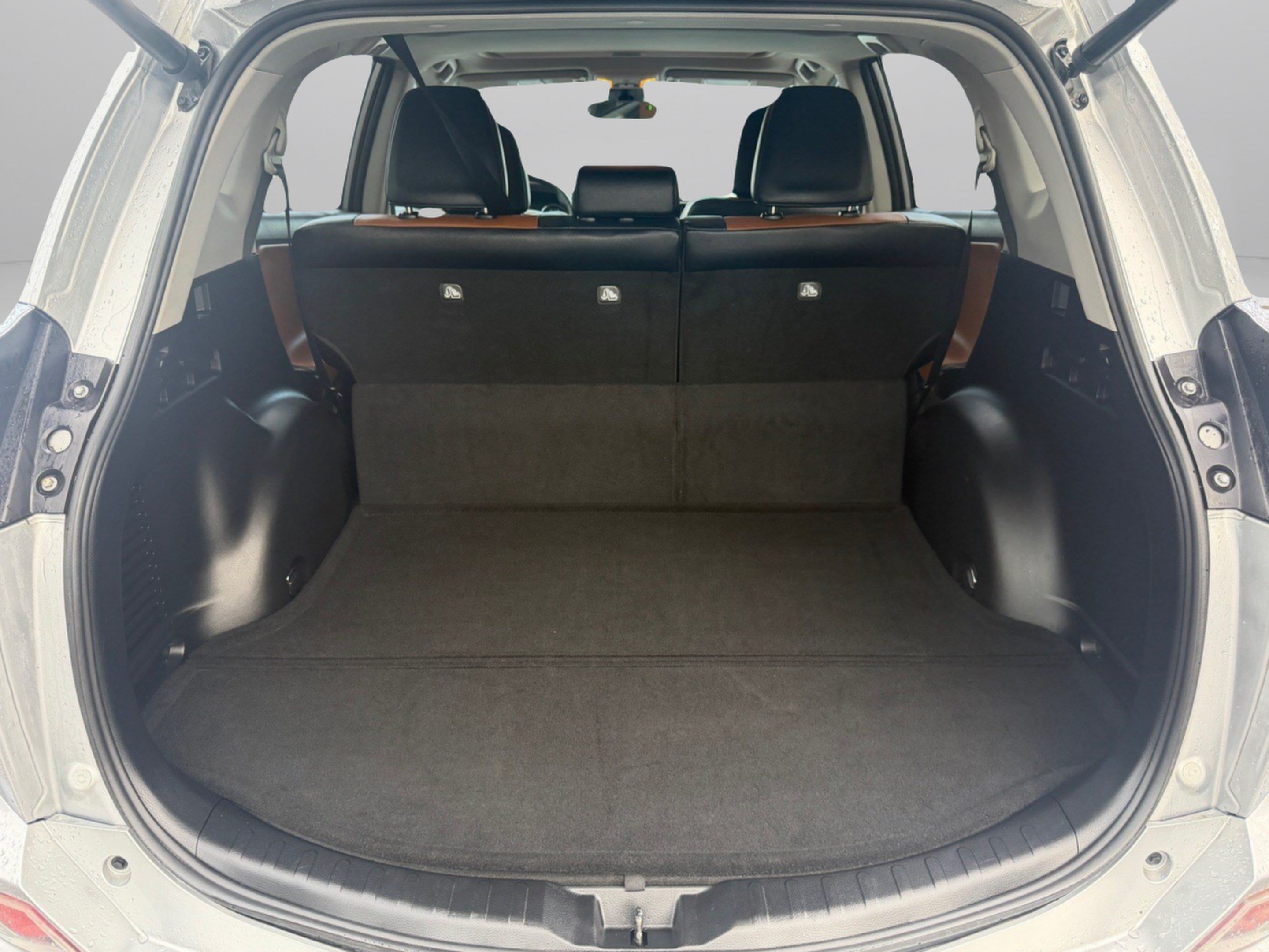 Used 2016 Toyota RAV4 Limited FWD image 48