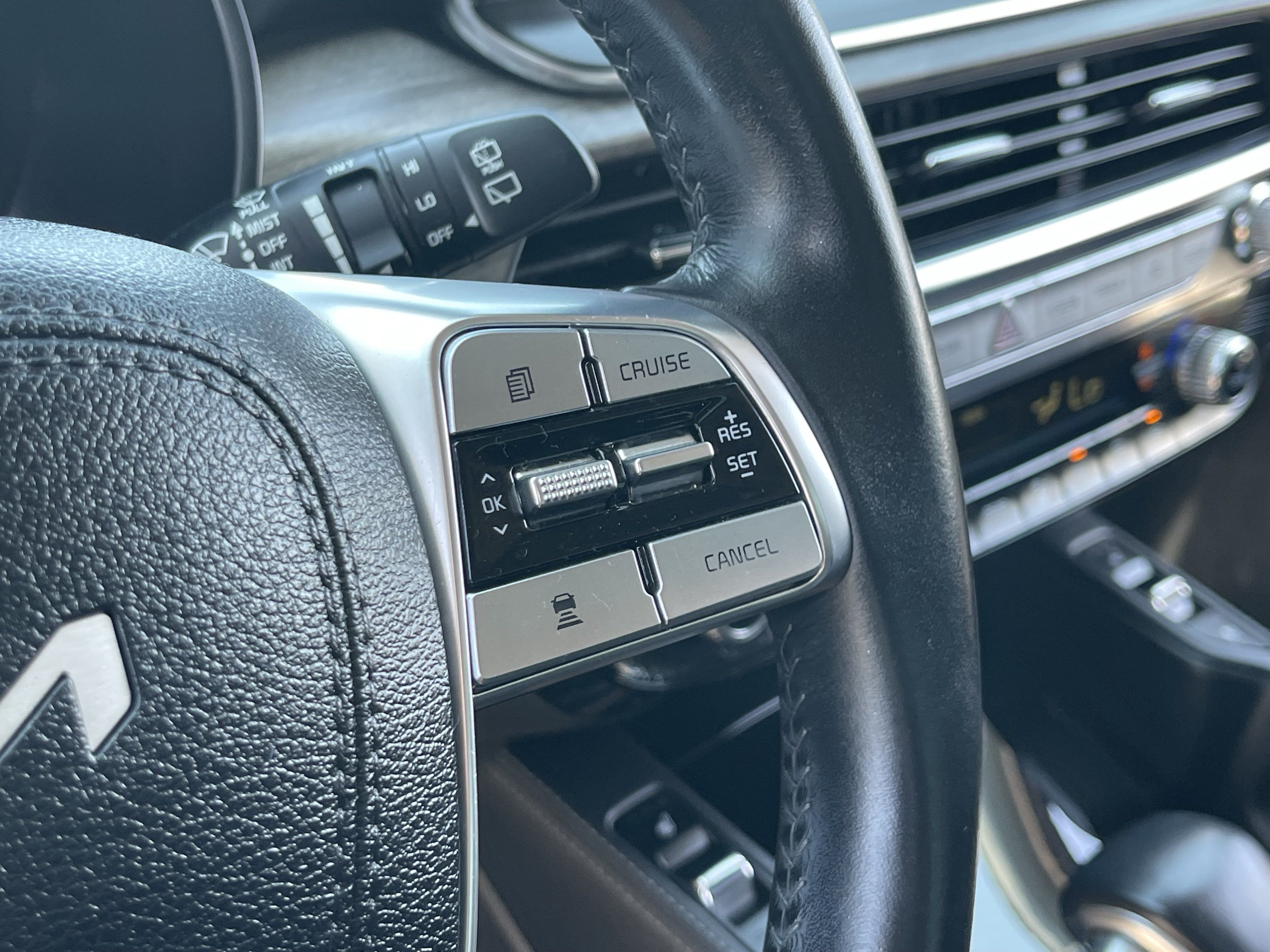 Used 2022 Kia Telluride SX FWD image 25