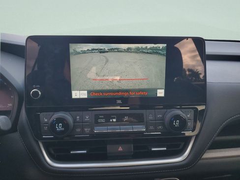 Used 2024 Toyota Grand Highlander Limited image 26