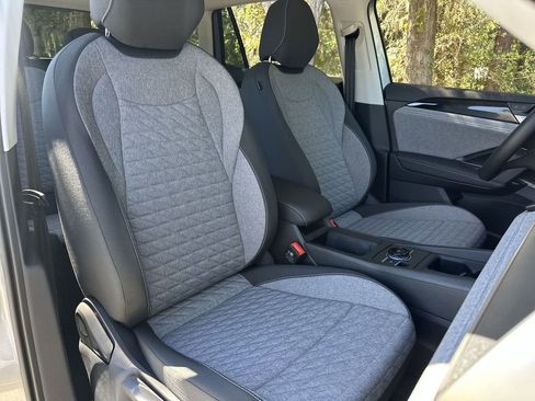 New 2026 Volkswagen Tiguan S image 25