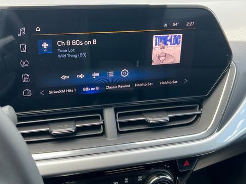 New 2026 Chevrolet Trax LT w/ Driver Confidence Package FWD image 21