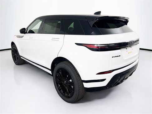 Used 2024 Land Rover Range Rover Evoque S image 8