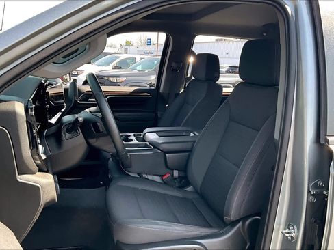 Used 2023 Chevrolet Silverado 1500 RST image 10