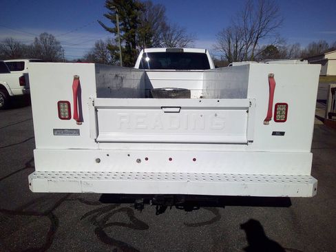 Used 2018 RAM 5500 Tradesman w/ Ambulance Prep Group image 7