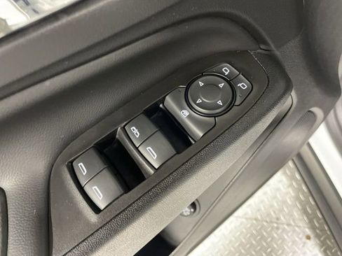 Used 2022 Chevrolet Equinox LT image 13