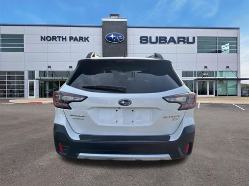 Used 2020 Subaru Outback Limited XT w/ Popular Package #2 AWD/4WD image 4