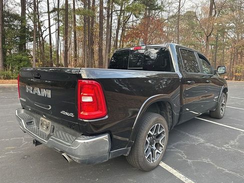 Used 2025 RAM 1500 Laramie image 4