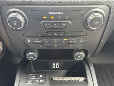 Used 2019 Ford Ranger Lariat w/ Equipment Group 501A Mid RWD image 21