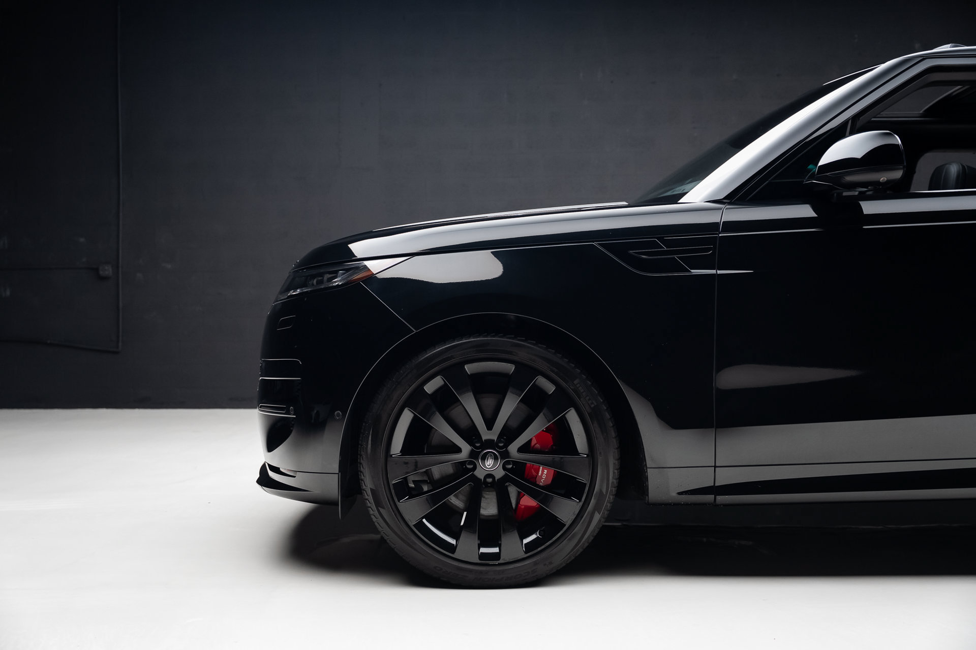 Used 2023 Land Rover Range Rover Sport First Edition AWD/4WD image 18