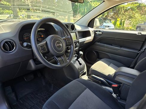 Used 2014 Jeep Compass Sport w/ Power Value Group FWD image 11