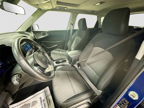 Used 2021 Kia Soul GT-Line image 19