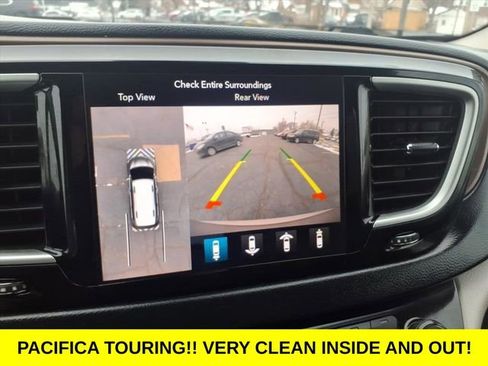 Used 2018 Chrysler Pacifica Touring-L w/ Advanced Safetytec Group image 20