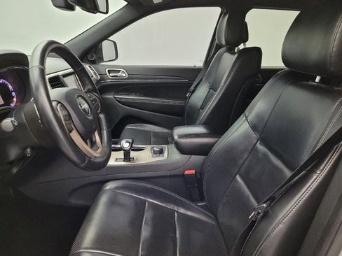 Used 2015 Jeep Grand Cherokee Limited w/ Luxury Group II image 17