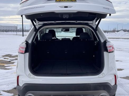 Used 2023 Ford Edge Titanium image 30