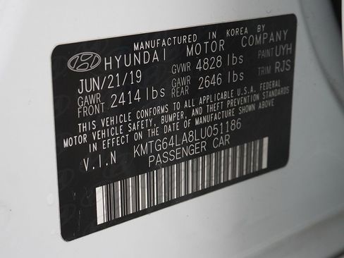 Used 2020 Genesis G70 2.0T AWD/4WD image 46