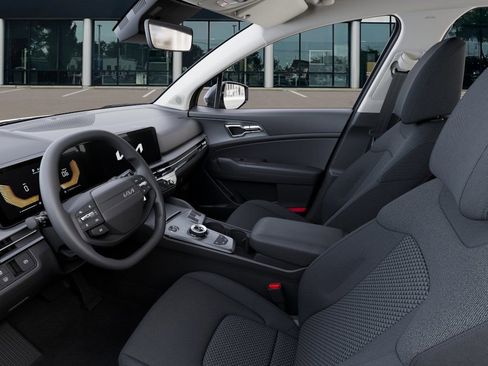 Used 2026 Kia Sportage LX image 18