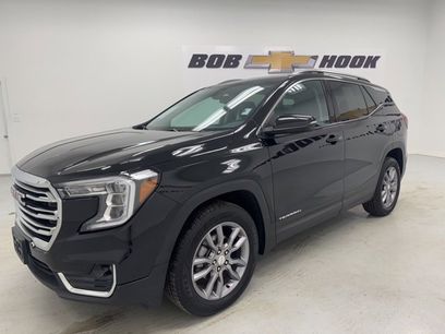 Used 2024 GMC Terrain SLT