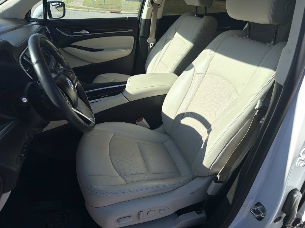 Used 2024 Buick Enclave Premium FWD image 28