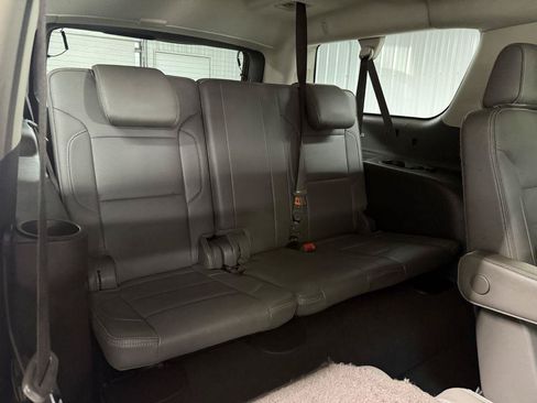 Used 2019 GMC Yukon XL Denali w/ Denali Ultimate Package AWD/4WD image 38