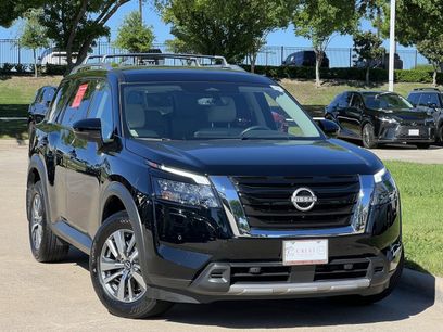 Certified 2025 Nissan Pathfinder SL