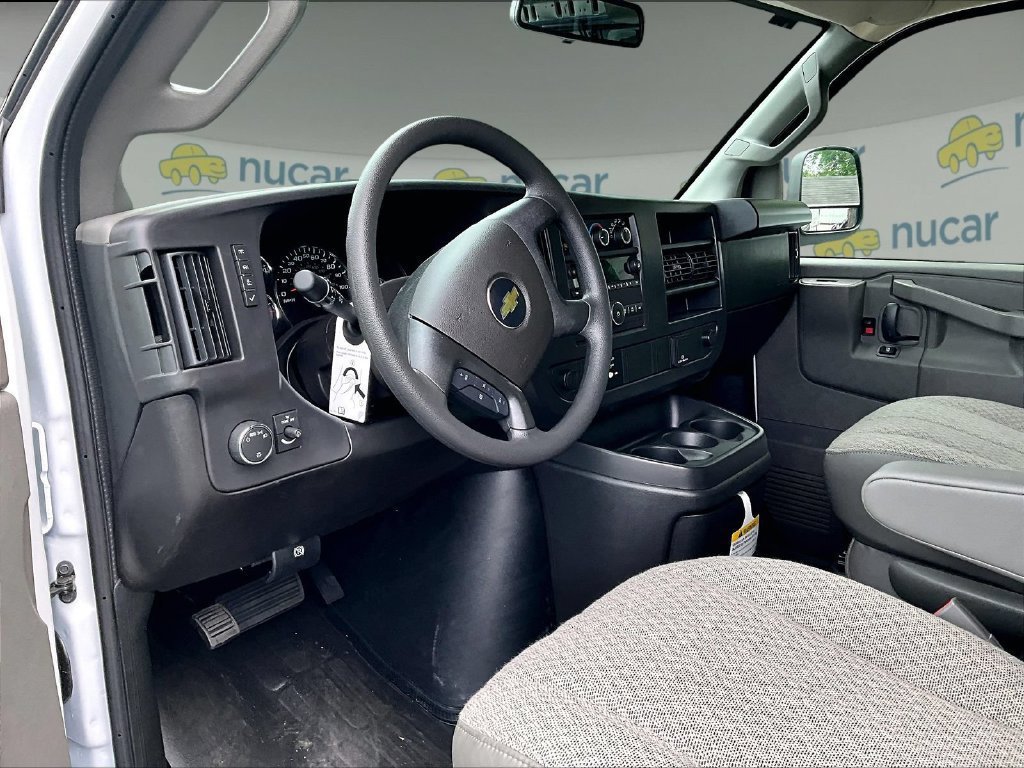 New 2026 Chevrolet Express 2500 w/ Enhanced Convenience Package RWD image 9