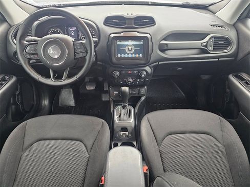 Used 2019 Jeep Renegade Altitude w/ Quick Order Package 2XM image 18