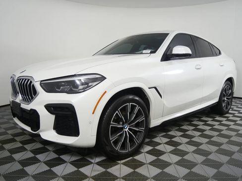 Used 2022 BMW X6 xDrive40i AWD/4WD image 7