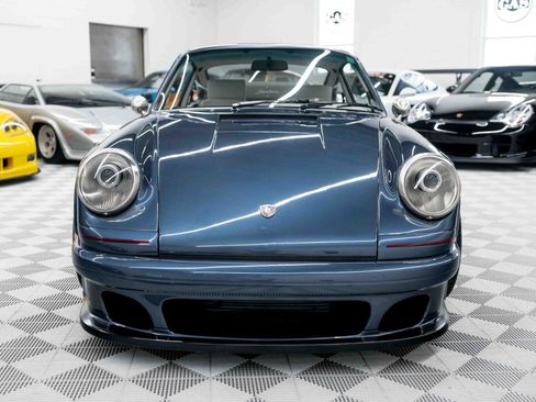Used 1991 Porsche 911 Carrera image 4
