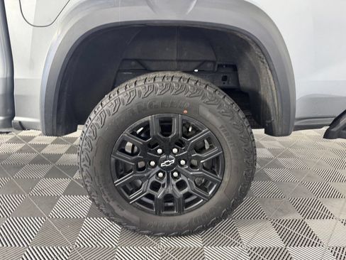 Used 2023 Chevrolet Colorado Trail Boss w/ Advanced Trailering Package AWD/4WD image 13