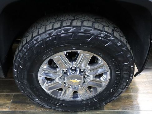 Used 2024 Chevrolet Silverado 2500 High Country w/ High Country Premium Package image 42
