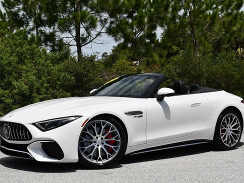 Used 2024 Mercedes-Benz SL 55 AMG 4MATIC image 23