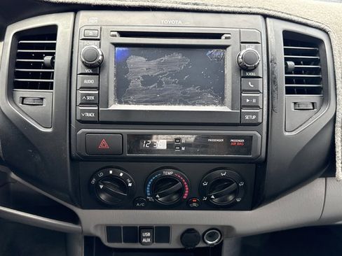 Used 2013 Toyota Tacoma PreRunner RWD image 14