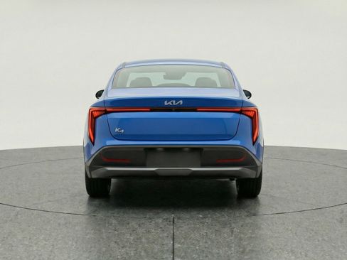 Used 2025 Kia K4 LXS image 7