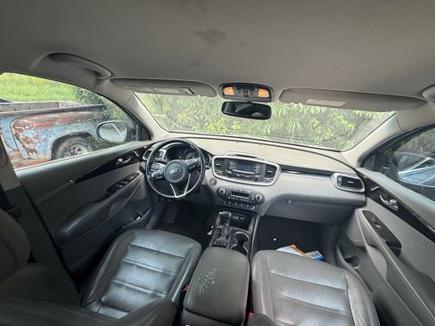 Used 2016 Kia Sorento EX w/ EX Premium Package FWD image 8