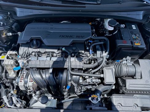 New 2026 Hyundai Elantra Sport FWD image 22