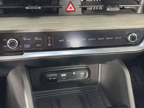 Used 2024 Kia Sportage X-Line w/ X-Line Premium Package image 24