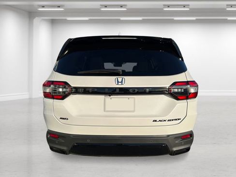 New 2026 Honda Pilot Black Edition image 4