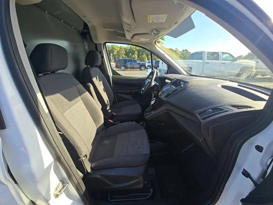 Used 2018 Ford Transit Connect XL FWD image 7