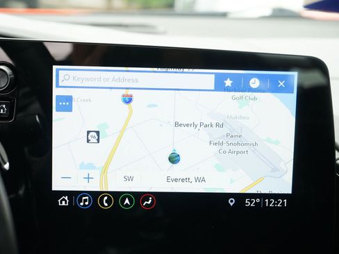 Used 2020 Chevrolet Corvette Stingray Premium Cpe w/ 3LT Preferred Equipment Group image 31