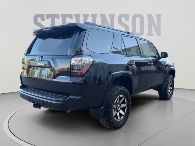Used 2022 Toyota 4Runner TRD Off-Road AWD/4WD image 5