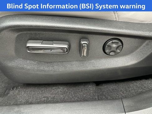 Used 2022 Honda CR-V EX-L image 14