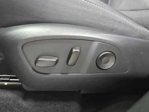 Used 2024 Chevrolet Traverse LT w/ Trailering Package FWD image 36
