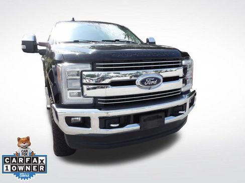 Used 2019 Ford F350 Lariat w/ Lariat Ultimate Package AWD/4WD image 3