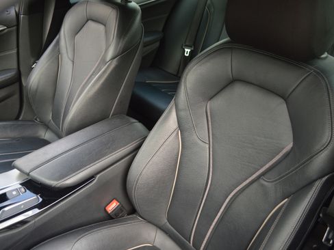 Used 2019 BMW 530i w/ M Sport Package RWD image 30