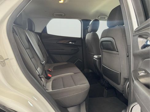 Used 2023 Chevrolet TrailBlazer LT w/ Convenience Package AWD/4WD image 29