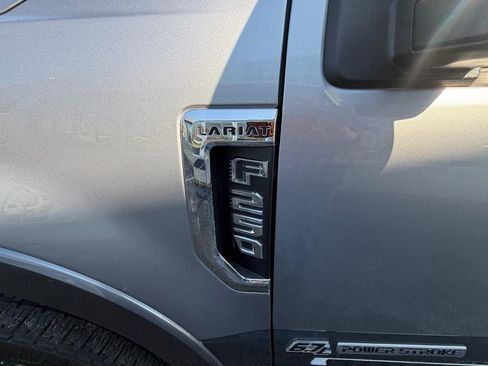 Used 2022 Ford F250 Lariat w/ Lariat Value Package image 9