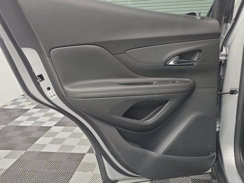 Used 2022 Buick Encore Preferred w/ Safety Package FWD image 17